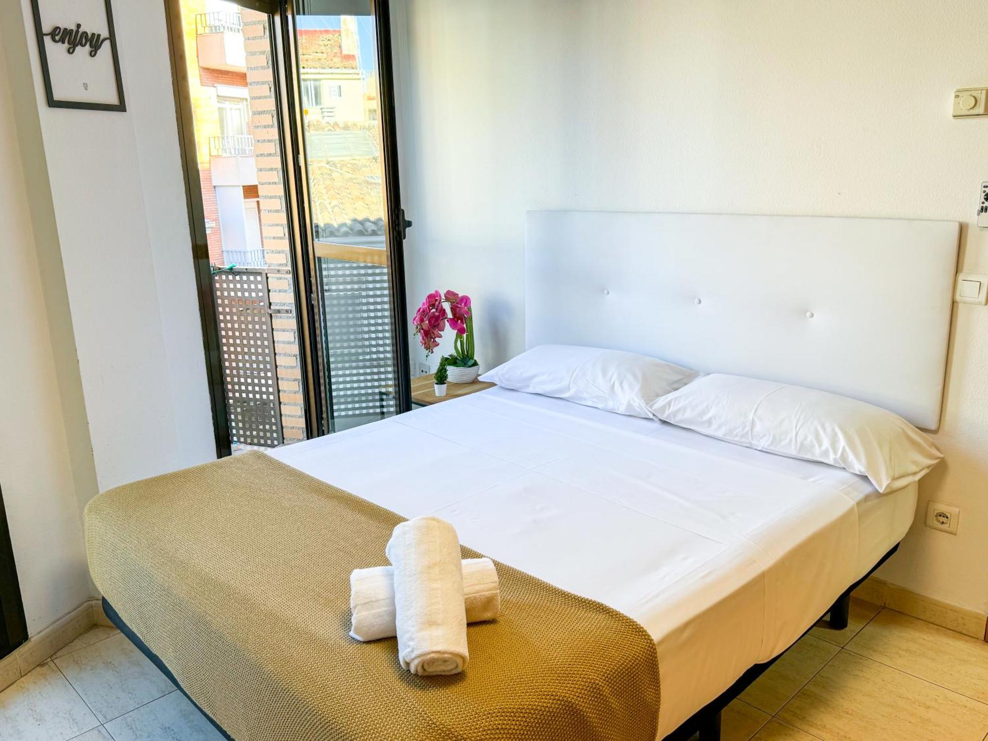 Enjoy El Pilar Turistea Apartment Zaragoza Exterior foto